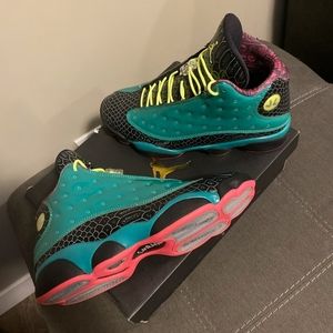 JORDAN 13. BN SIZE 9.5
